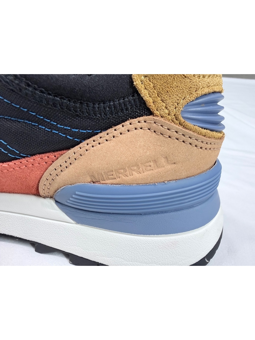 Merrell Authentic Outdoors Women's Multicolor Sneakers - Picture 4 of 9